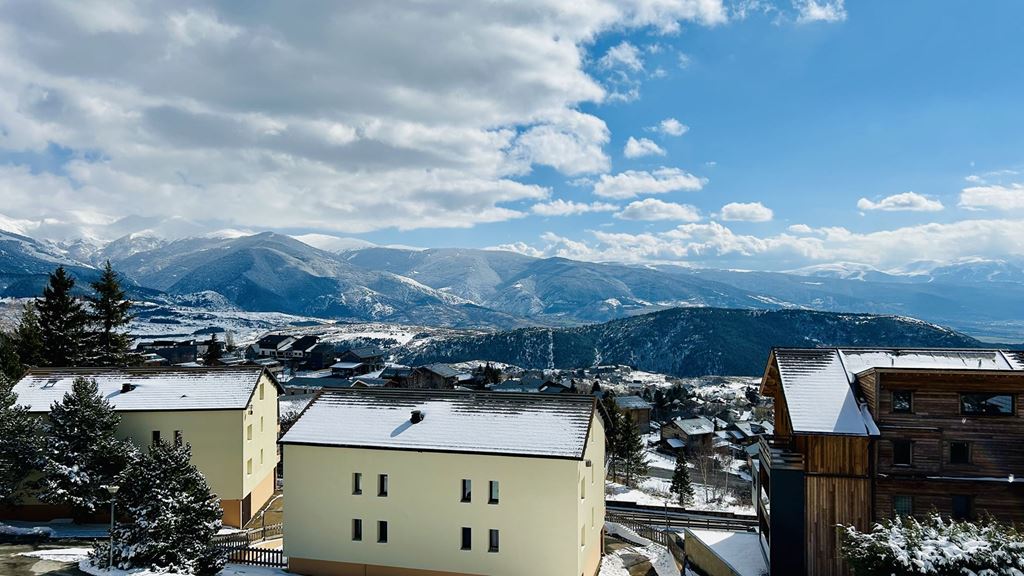 Appartement T4 FONT ROMEU ODEILLO VIA (66120) L'Agence M.